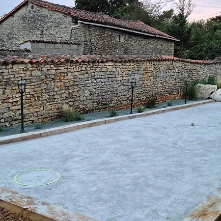 Ferienhaus La Cle Des Songes Cellefrouin